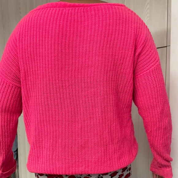 Oversized Pink Knitted Sweater - Picture 4 of 5